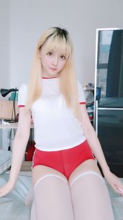 [网 红 Coser] Sao mặc "Gym Suit" quá trễ