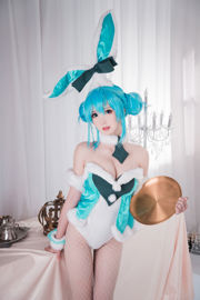 [Net Red COSER] Lindo y popular Coser Noodle Fairy - Hatsune Bunny