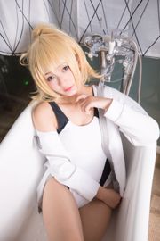 神楽坂真冬《貞德泳裝》 [COSPLAY少女]