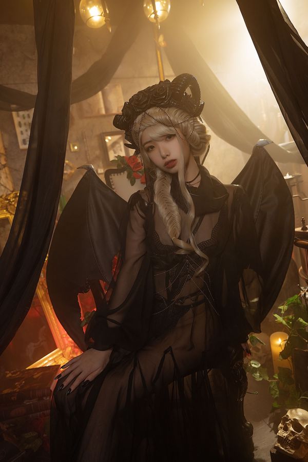 Вэньмэй "Готический дьявол" [COSPLAY Welfare]