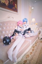 [Beauty Coser] Ono zus met "Ram Rem (Ram, Rem)"