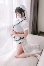 COSER odbiera Mo Ziaa „Pure White Nun” [COSPLAY Beauty]